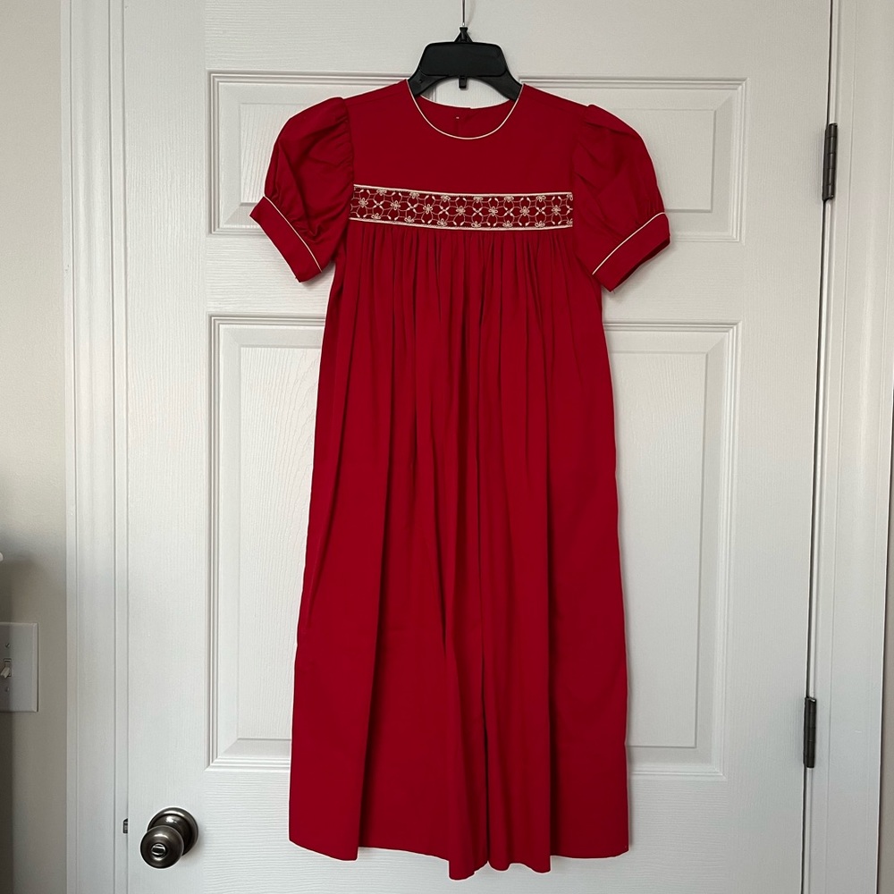 Beaux et Belles Girls Smocked Red Dress